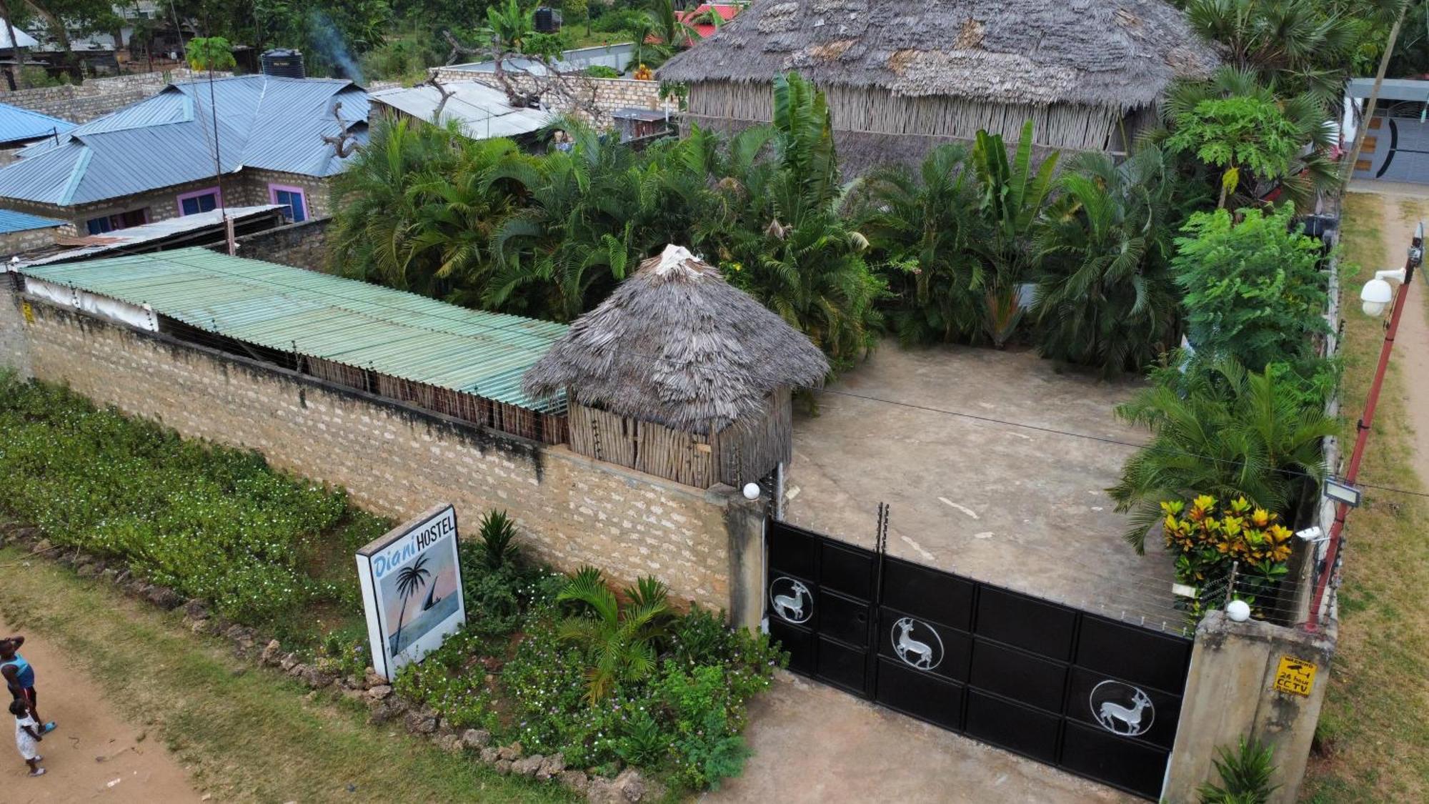 Diani Hostel Diani Beach Zewnętrze zdjęcie