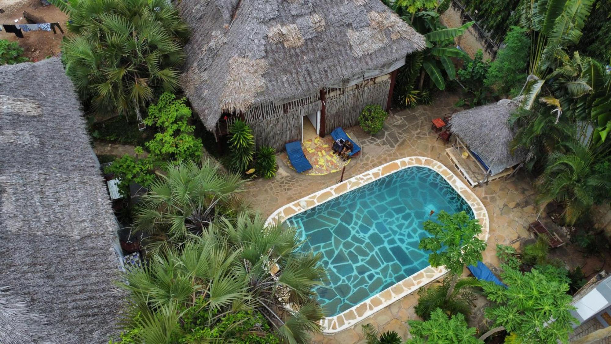 Diani Hostel Diani Beach Zewnętrze zdjęcie
