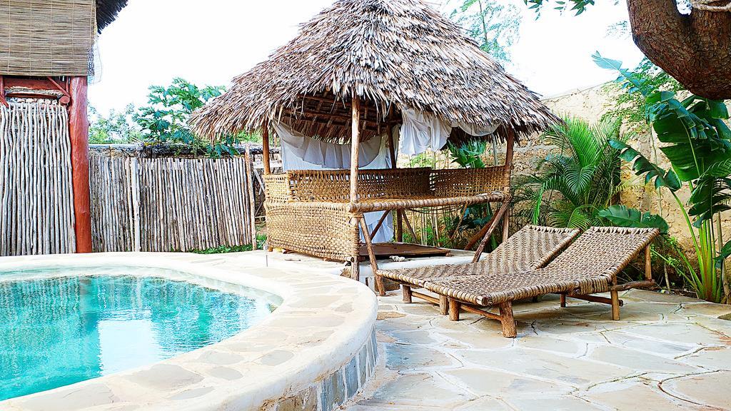 Diani Hostel Diani Beach Zewnętrze zdjęcie