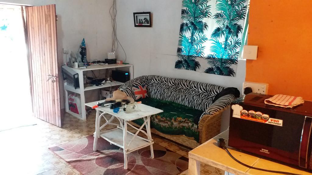 Diani Hostel Diani Beach Zewnętrze zdjęcie