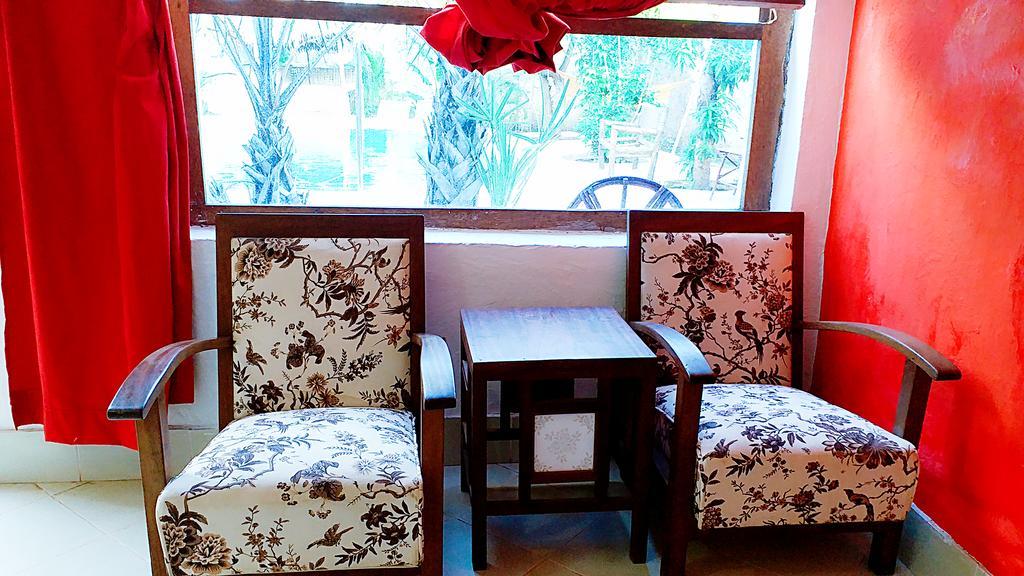 Diani Hostel Diani Beach Zewnętrze zdjęcie